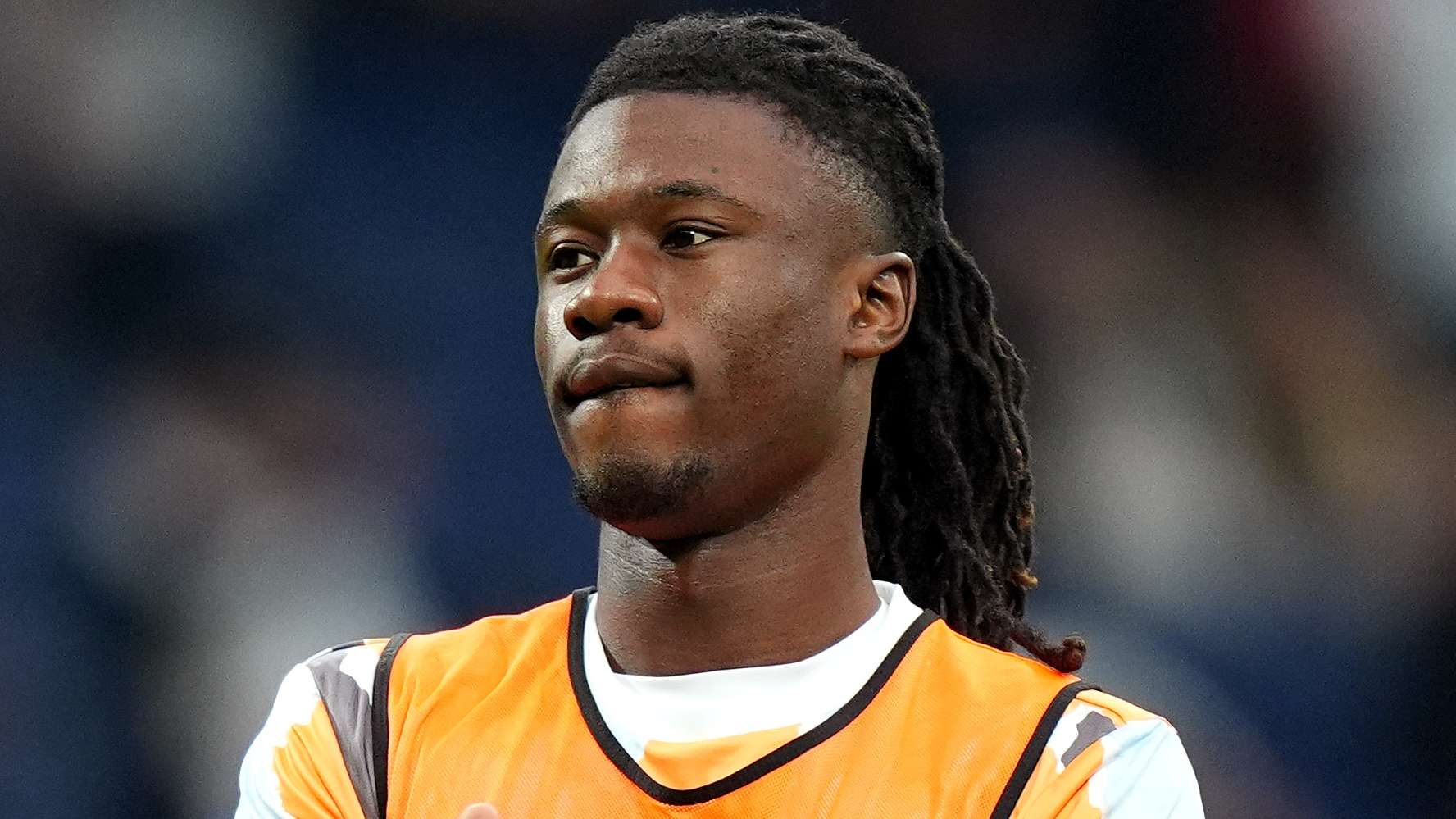 日职联首发：广岛单外援&川边骏坐镇中场，横滨五外援变阵双前锋.